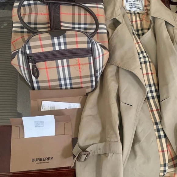 AUTHENTIC Burberry keychain carabiner belt hook/loop/clasp - Picture 7 of 10